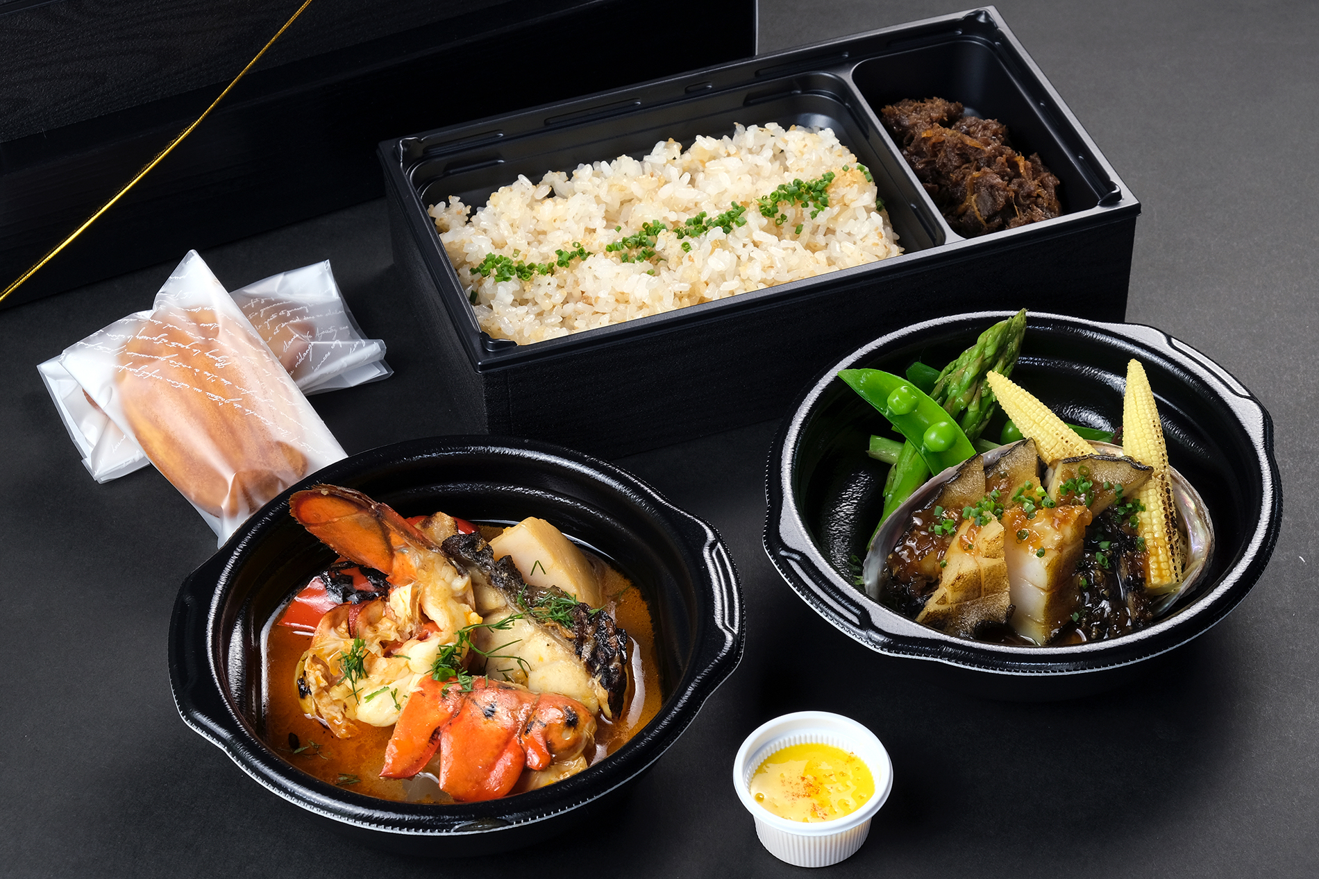 食卓を彩るうかいの料理テイクアウトのご案内6月21日より うかい 食卓を彩るうかいの料理テイクアウトのご案内6月21日より うかい